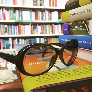 Al Caffè Letterario di Bra si legge “Che ci importa del mondo” di Selvaggia Lucarelli Al Caffè Letterario di Bra si legge “Che ci importa del mondo” di Selvaggia Lucarelli