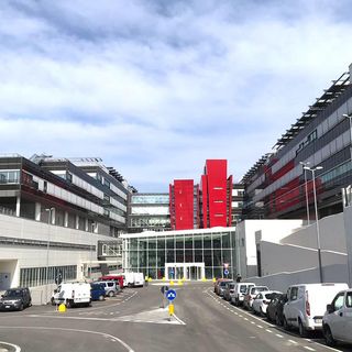 L'ingresso Verduno del nuovo ospedale di Alba e Bra L'ingresso Verduno del nuovo ospedale di Alba e Bra