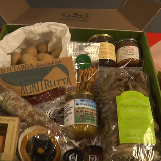 A Natale regala un pacco con prodotti a marchio Qualità Parco APAM [VIDEO]