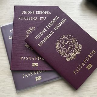 Impossibile prenotare il rilascio di un passaporto in Questura: disguidi per il cittadino e cattiva luce sul servizio pubblico