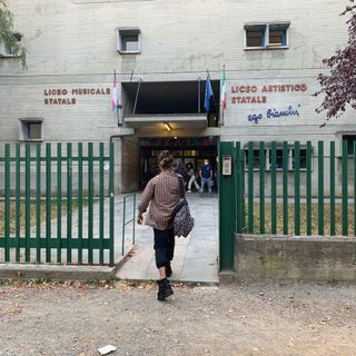 Non è in pericolo di vita il 16enne investito stamattina davanti al liceo artistico di Cuneo