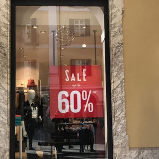 Saldi invernali in arrivo: il decalogo per un acquisto consapevole