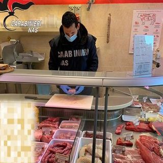 Solfiti nella Salsiccia di Bra: macellaio assolto perché il fatto non sussiste