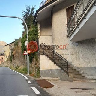 Velox al semaforo di Demonte entro l'estate: multe per chi passa con il rosso