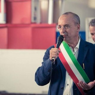 Il sindaco di Plodio