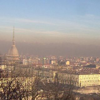 Si tratta del primo processo penale in Italia di questo genere, nel quale viene contestato agli amministratori degli enti pubblici territoriali il reato di inquinamento ambientale colposo