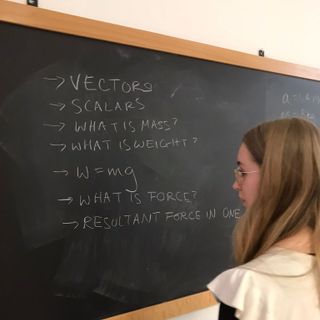 Studentesse del MIT di Boston al Liceo Classico “Govone” e al Liceo Artistico “Gallizio” di Alba Studentesse del MIT di Boston al Liceo Classico “Govone” e al Liceo Artistico “Gallizio” di Alba