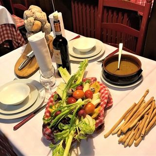 A Cavoretto (TO) per passare una serata in allegria e gustando un'ottima cucina della tradizione