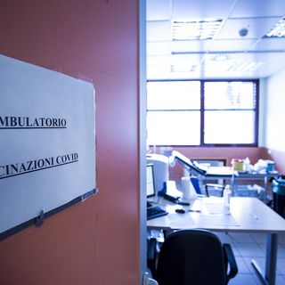 Quarta dose per over 60. Le preadesioni a partire dal 14 luglio