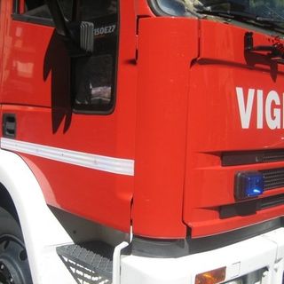 Scontro tra un'auto e un camion a Barge: due feriti, un uomo è stato elitrasportato a Cuneo in codice rosso