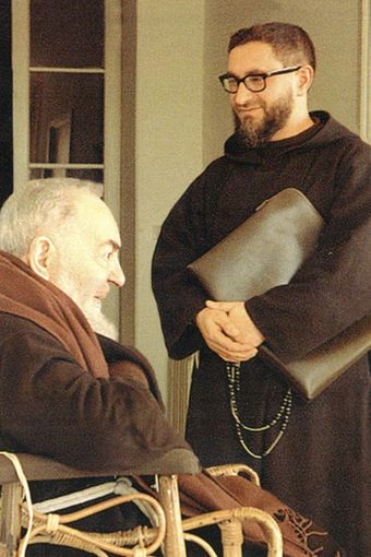 Il Caffè Letterario di Bra ricorda Padre Marciano Morra, l’ultimo frate ad aver vissuto accanto a San Pio