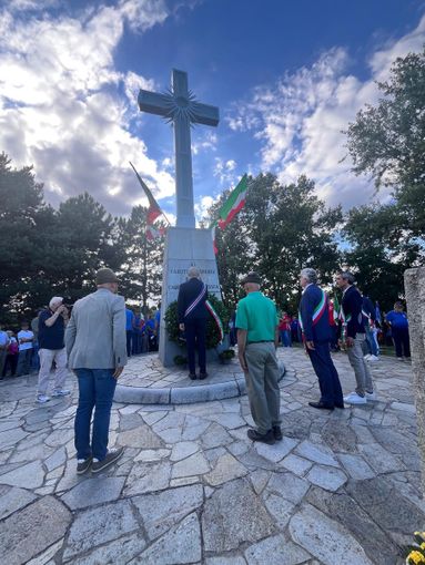 Nelle foto alcuni momenti della commemorazione