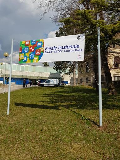 Houston abbiamo un problema! L’appello degli studenti cuneesi: “Aiutateci a raggiungere la finale mondiale della FIRST® LEGO® League” (VIDEO)