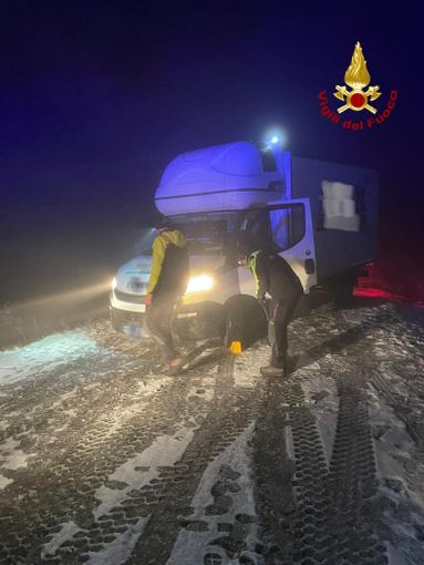 Limone Piemonte: corriere diretto in Spagna con medicinali rimane bloccato dopo quota 1.400 Limone Piemonte: corriere diretto in Spagna con medicinali rimane bloccato dopo quota 1.400