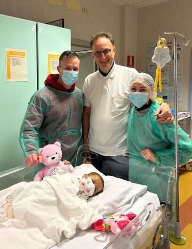 Commovente storia alle Molinette: bimba di 8 mesi salvata grazie al trapianto di fegato da un bimbo deceduto a 5 mesi Commovente storia alle Molinette: bimba di 8 mesi salvata grazie al trapianto di fegato da un bimbo deceduto a 5 mesi