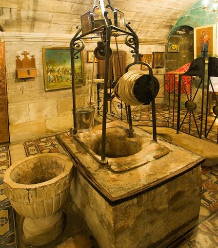 Schegge di luce: pensieri sui Vangeli festivi delle Sorelle Clarisse di Bra