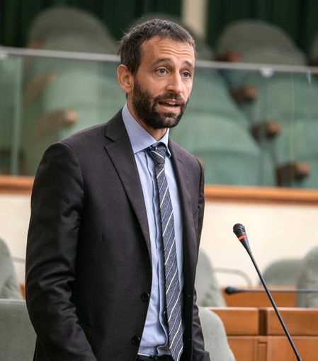 Daniele Valle Daniele Valle