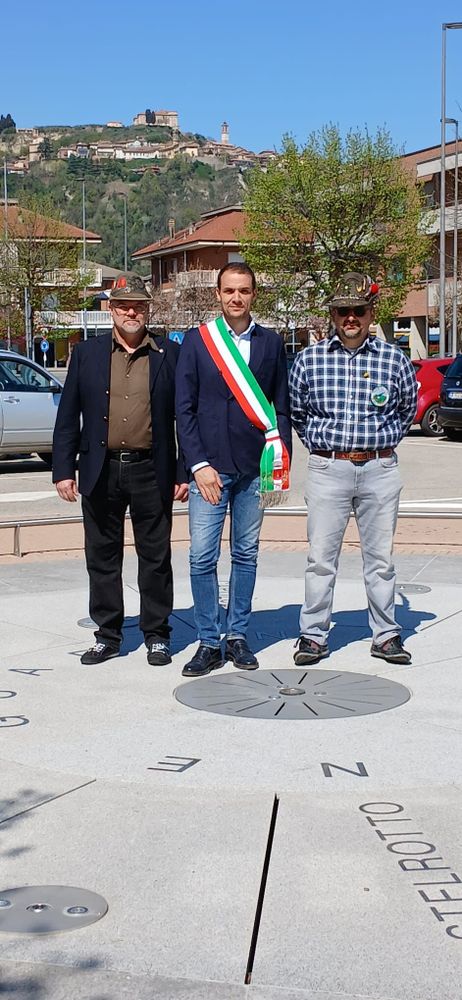 Il sindaco Manzone con i nuovi capogruppo Il sindaco Manzone con i nuovi capogruppo