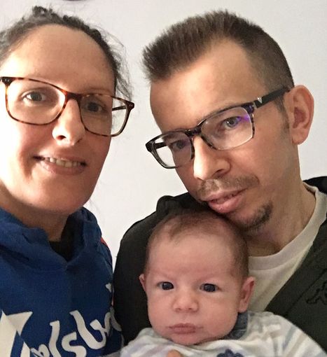 "Un parto esplosivo": troppo tardi per andare in ospedale, Mattia nasce in casa a Magliano Alpi "Un parto esplosivo": troppo tardi per andare in ospedale, Mattia nasce in casa a Magliano Alpi