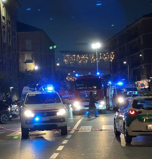 Alba, morto il 41enne colto da malore alla guida della propria auto in corso Piave. L'uomo era in città per turismo con la famiglia