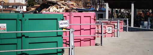 Un'isola ecologica del consorzio albese-braidese (foto Coabser)