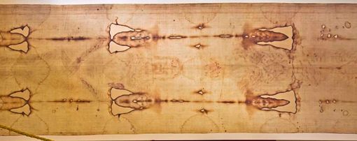 Verrà esposta una riproduzione fotografica della Sindone a grandezza naturale