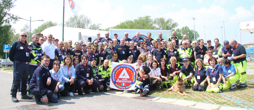 Il gruppo di Proteggere Insieme di Alba Il gruppo di Proteggere Insieme di Alba
