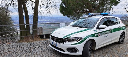 Guarene, trovato per la seconda volta in 24 ore ubriaco alla guida di un autocarro Guarene, trovato per la seconda volta in 24 ore ubriaco alla guida di un autocarro