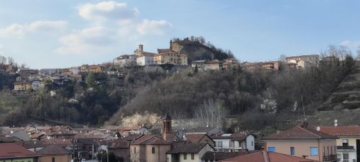 La Fiera Nazionale del Tartufo Bianco e dei Vini del Roero di Vezza d'Alba entra nel vivo: pioggia di eventi e di ospiti