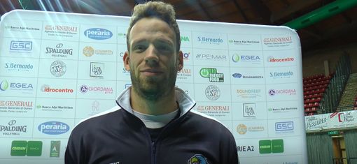 Volley maschile A2 - Bam Acqua S.Bernardo Cuneo pronta per il debutto casalingo, Preti: "Siena squadra molto forte ma noi vogliamo riscattare la sconfitta di Bergamo" (VIDEO) Volley maschile A2 - Bam Acqua S.Bernardo Cuneo pronta per il debutto casalingo, Preti: "Siena squadra molto forte ma noi vogliamo riscattare la sconfitta di Bergamo" (VIDEO)