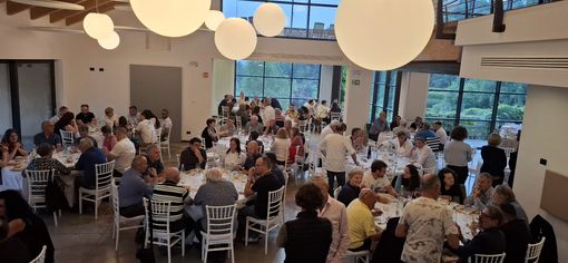 Cena di Primavera dell’Associazione Cuochi Provincia Granda: “Importante momento di aggregazione e confronto tra gli operatori della ristorazione" Cena di Primavera dell’Associazione Cuochi Provincia Granda: “Importante momento di aggregazione e confronto tra gli operatori della ristorazione"