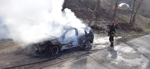 L'incidente questa mattina nella frazione di Stroppo L'incidente questa mattina nella frazione di Stroppo