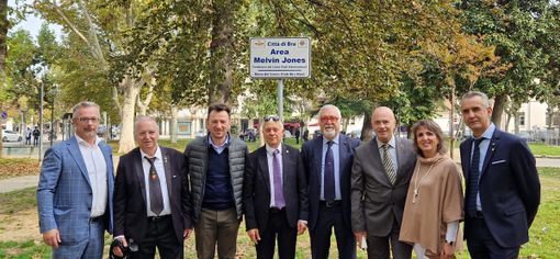 L'incontro tra Lions Club Bra Host e Lions Club Mentone L'incontro tra Lions Club Bra Host e Lions Club Mentone