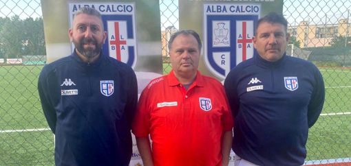 Viassi, al centro, con Zucco e Lo Nano