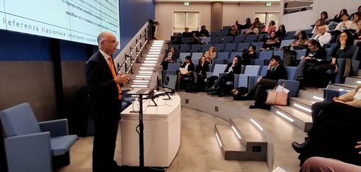 Gli Interventi Assistiti con gli Animali (IAA) al centro di un incontro multidisciplinare svoltosi a Verduno Gli Interventi Assistiti con gli Animali (IAA) al centro di un incontro multidisciplinare svoltosi a Verduno