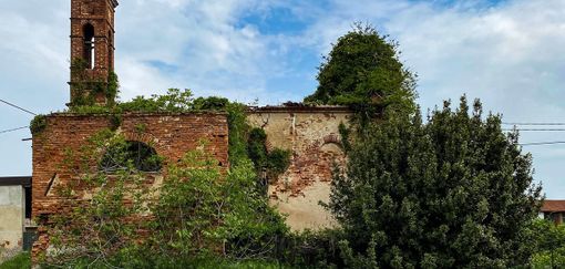 Restaurato il forno in frazione Cabasse di Ceresole d'Alba, si punta alla riqualificazione della chiesa della Madonna della Neve
