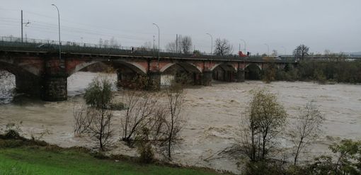 Il Tanaro oggi ad Alba dal Ponte Vecchio