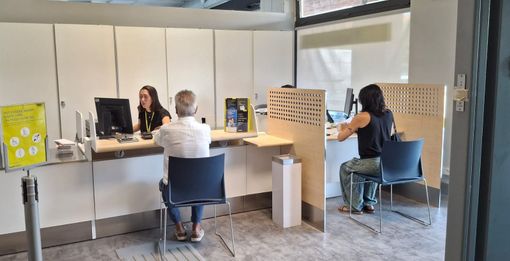 Guarene: nel rinnovato ufficio postale di Vaccheria una casa dei servizi digitali Guarene: nel rinnovato ufficio postale di Vaccheria una casa dei servizi digitali