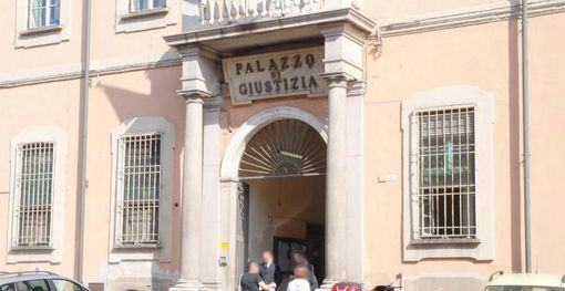 Il Tribunale di Pavia