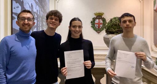 Il vigile di quartiere nei pressi della stazione di Alba: raccolte oltre 500 firme Il vigile di quartiere nei pressi della stazione di Alba: raccolte oltre 500 firme