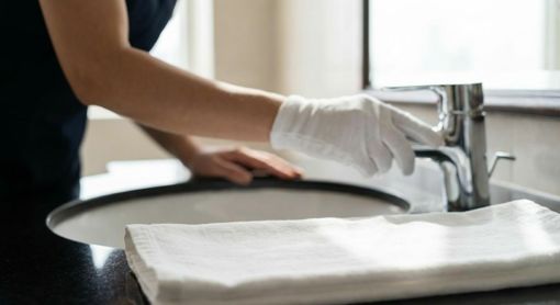 Housekeeping di eccellenza: competenze e corso Executive AIH