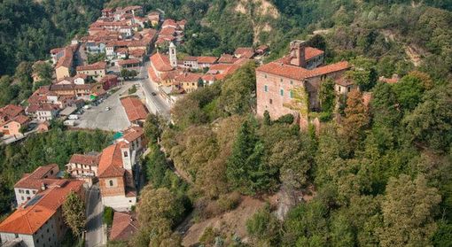 Il caldo autunno roerino dà il via alla "Sagra della castagna" a Monteu Roero