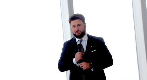 Pene più severe per chi aggredisce i medici, Riboldi: "Nei pronto soccorso piemontesi attive anche telecamere" Pene più severe per chi aggredisce i medici, Riboldi: "Nei pronto soccorso piemontesi attive anche telecamere"