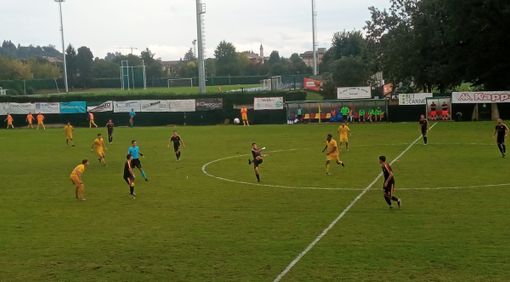 Calcio Serie D: passo falso Bra, il Ligorna vince in rimonta 2-1 Calcio Serie D: passo falso Bra, il Ligorna vince in rimonta 2-1