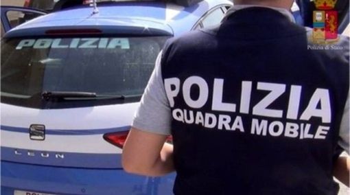 Gli rubano la bici nel piazzale delle piscine di Cuneo: la Polizia la ritrova in due ore