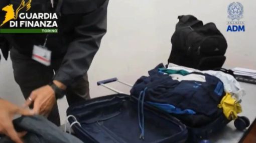 Sequestrati all’aeroporto di Torino 8,6 kg di cocaina, arrestato peruviano