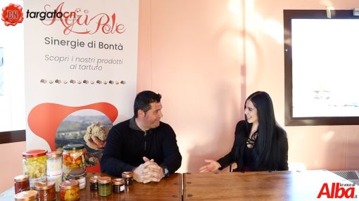 7 Minuto con Flavia Monteleone. L'ospite della nuova puntata è Marco Canavero dell'Agripole di Guarene 7 Minuto con Flavia Monteleone. L'ospite della nuova puntata è Marco Canavero dell'Agripole di Guarene