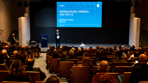 eVISO riceve il Premio Visionari d’Impresa 2025 eVISO riceve il Premio Visionari d’Impresa 2025