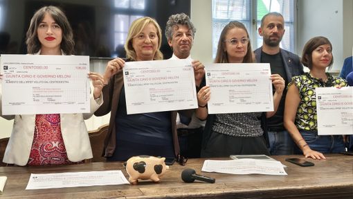 Opposizioni all'attacco dell'aumento Irpef della giunta Cirio Opposizioni all'attacco dell'aumento Irpef della giunta Cirio