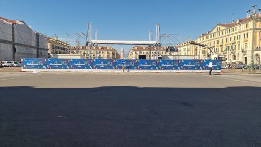 Il palco di piazza Galimberti è pronto per festeggiare gli 80 anni di Confartigianato Cuneo
